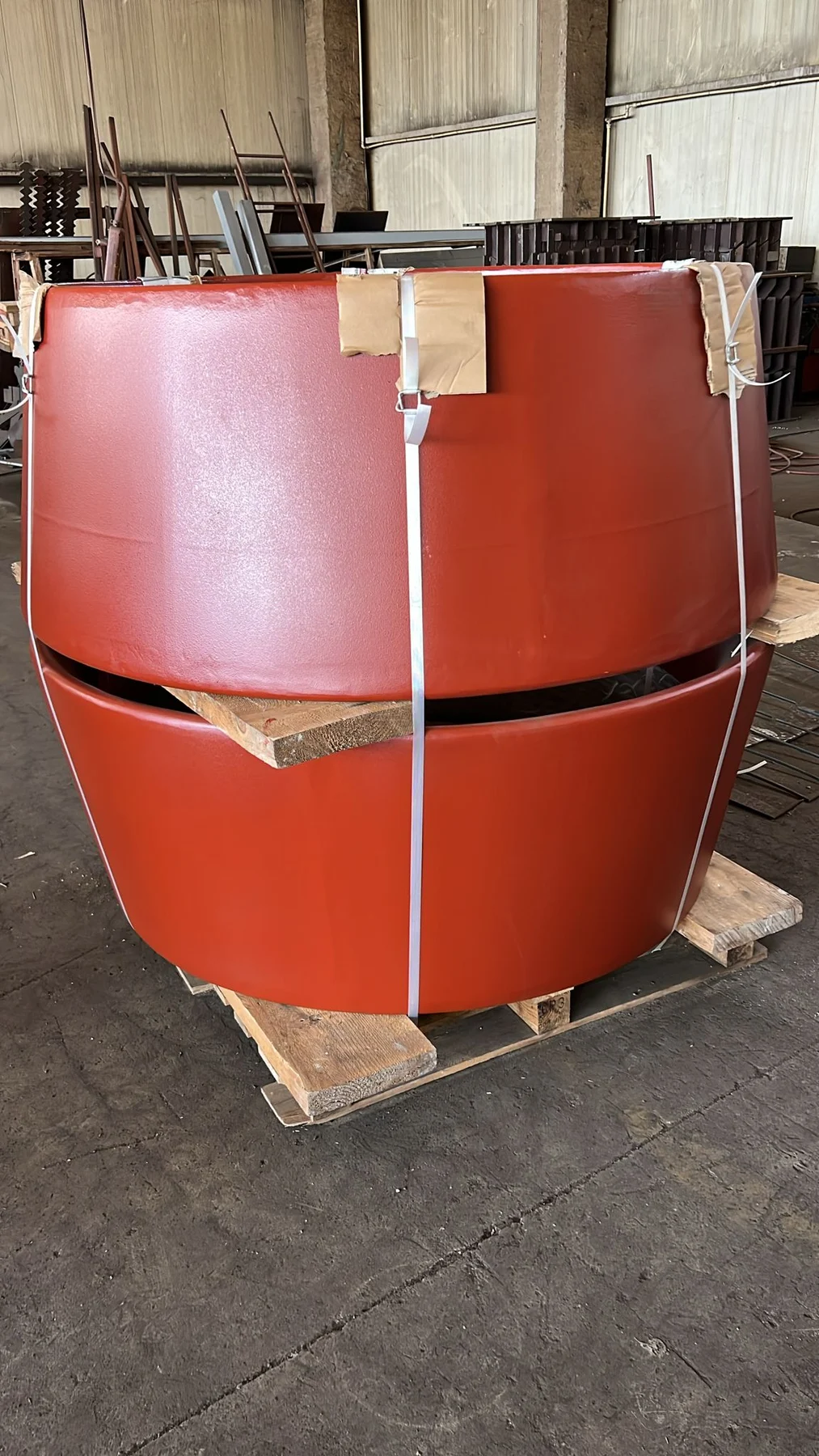 Large finished propeller nozzle in the ELCRIS workshop